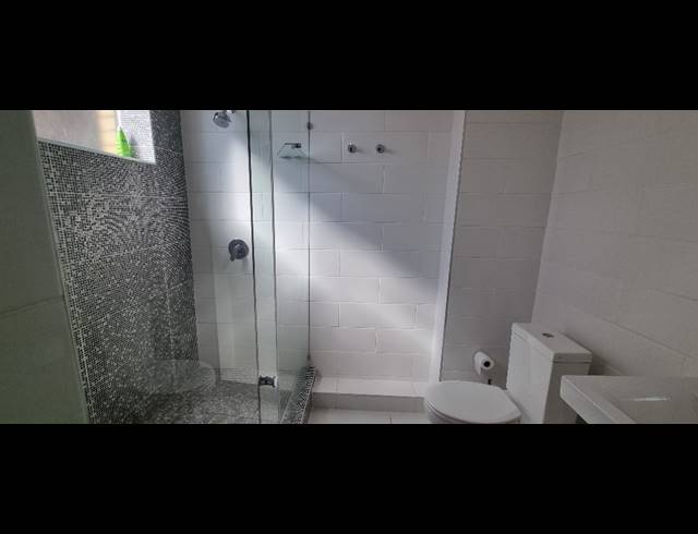 3 BEDROOM APARTMENT FOR SALE IN UMHLANGA CENTRAL